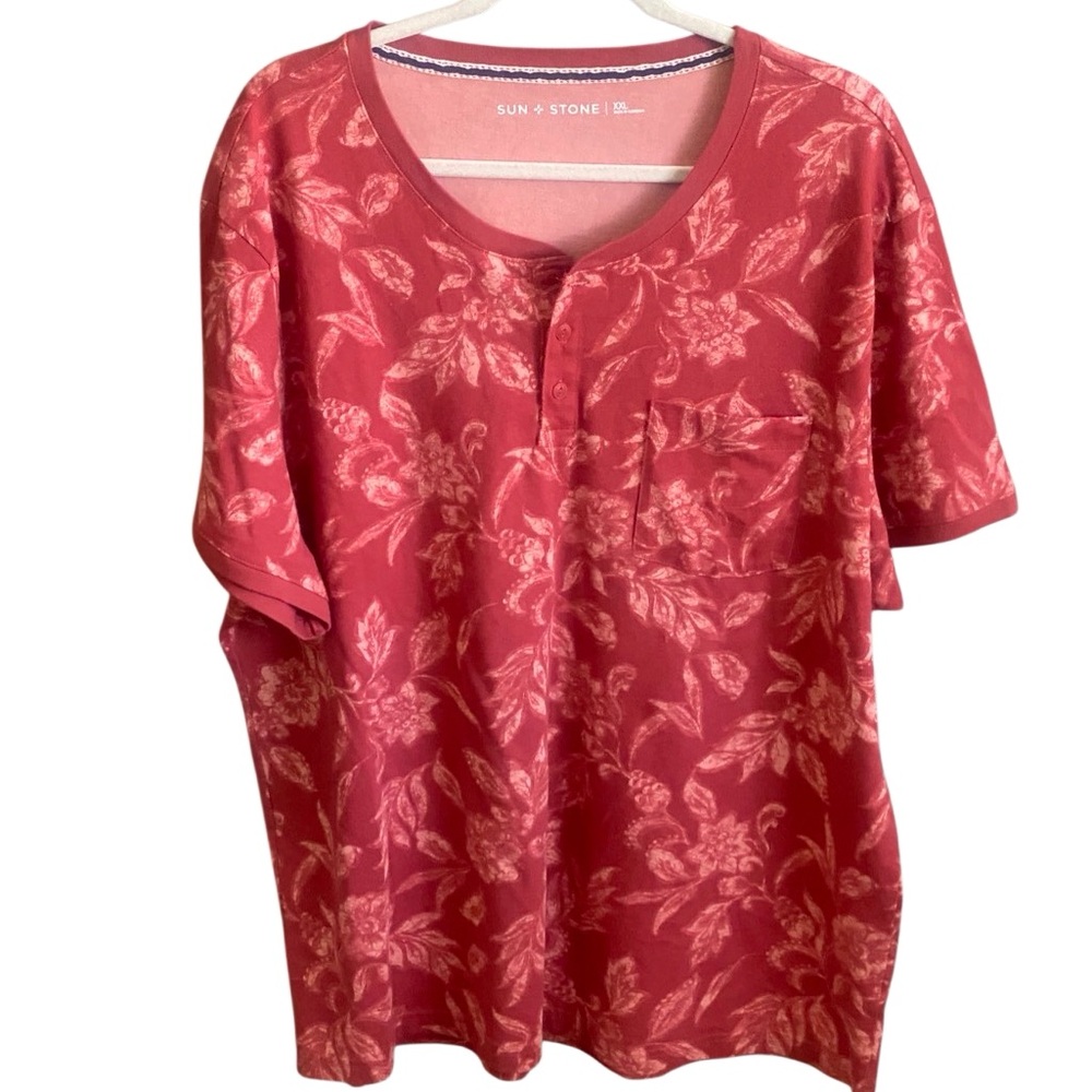 Sun + Stone Short Sleeve Floral Print Picketed T-Short for Men. Size XXL